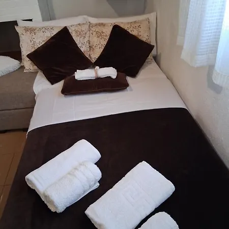 펜션 Dinas House 4 Nea Kallikrateia