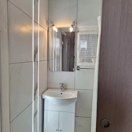 펜션 Dinas House 4 Nea Kallikrateia