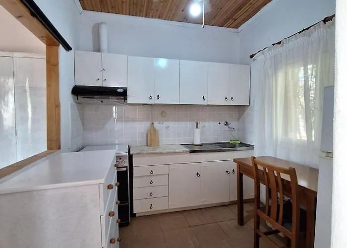 Dinas House 4 Сasa de vacaciones Nea Kallikrateia